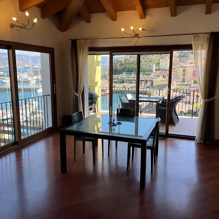 Tra Sole & Mare- Grande Attico Panoramico, Sauna, 4 Terrazze * 穆贾