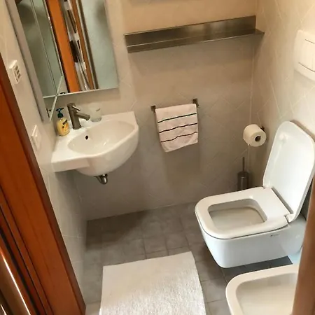 公寓 Tra Sole & Mare- Grande Attico Panoramico, Sauna, 4 Terrazze *